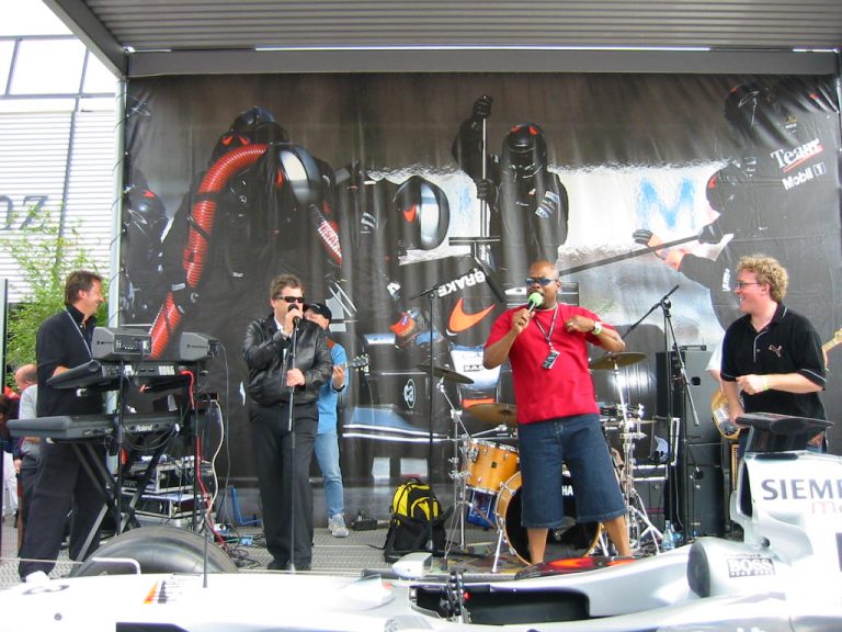 MadChick of Soul live on stage mit Norbert Haug (voc.)